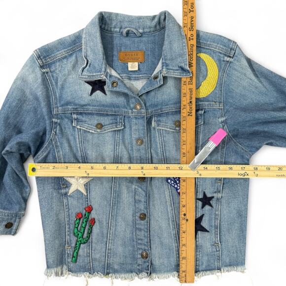 GUESS Cropped Frayed Denim Jacket S USA Cactus Patches Boho Festival 90sRevival - Picture 7 of 13